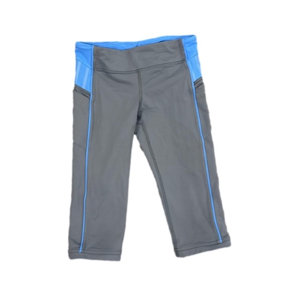 Ivivva by lululemon cropped capris leggings in grey in blue - Picture 1 of 8